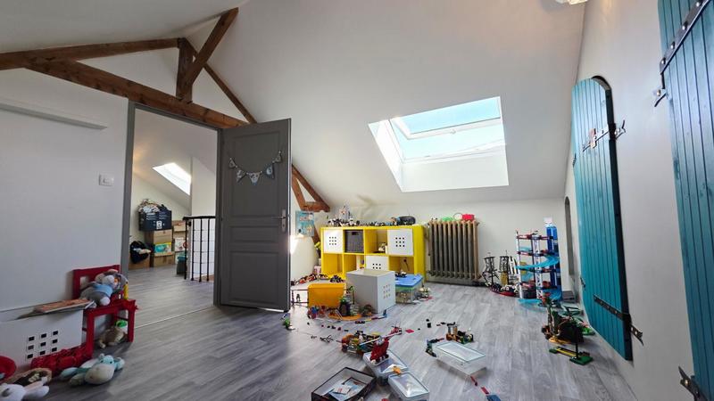 Maison - 115 m² - 4 pièces