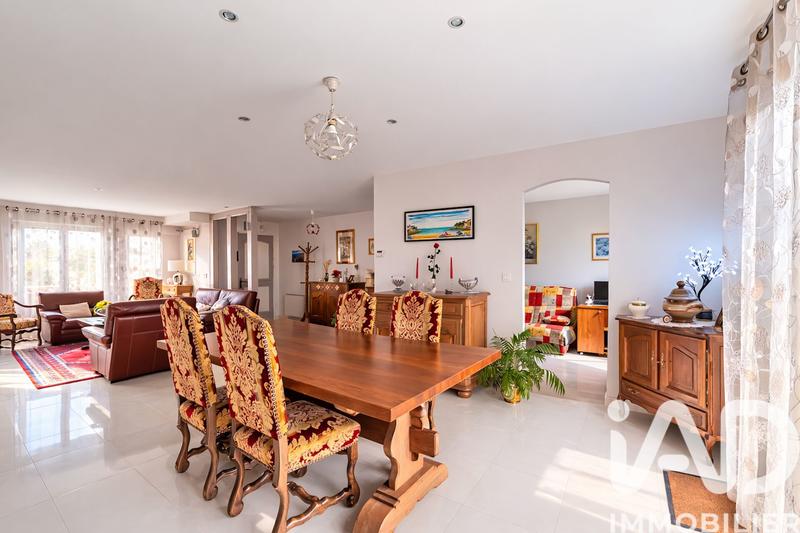 Maison - 147 m² - 6 pièces