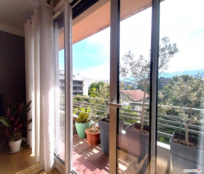 Appartement - 87 m² - 3 pièces