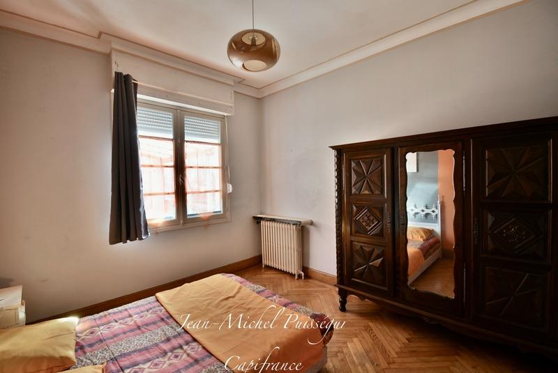 Immeuble - 220 m² - 8 pièces