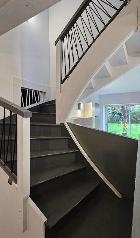 Maison - 138 m² - 6 pièces