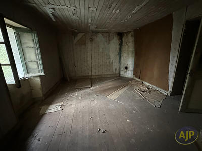 Maison - 80 m² - 3 pièces