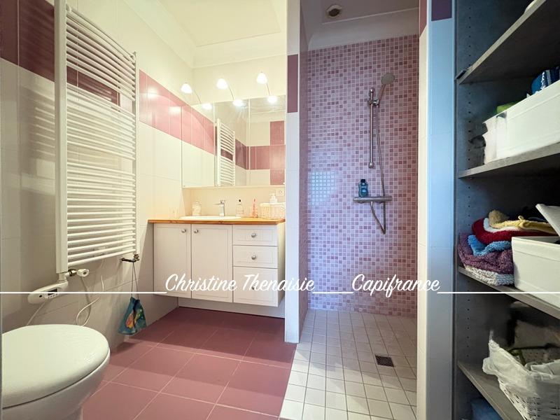 Maison - 164 m² - 8 pièces