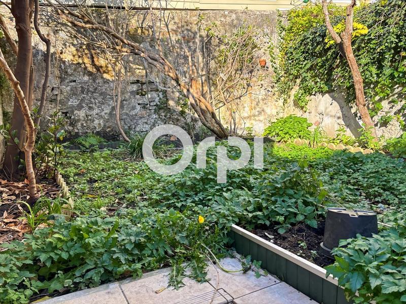 Maison de ville - 180 m² - 8 pièces