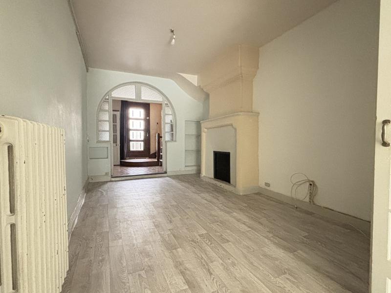 Maison ancienne - 165 m² - 8 pièces