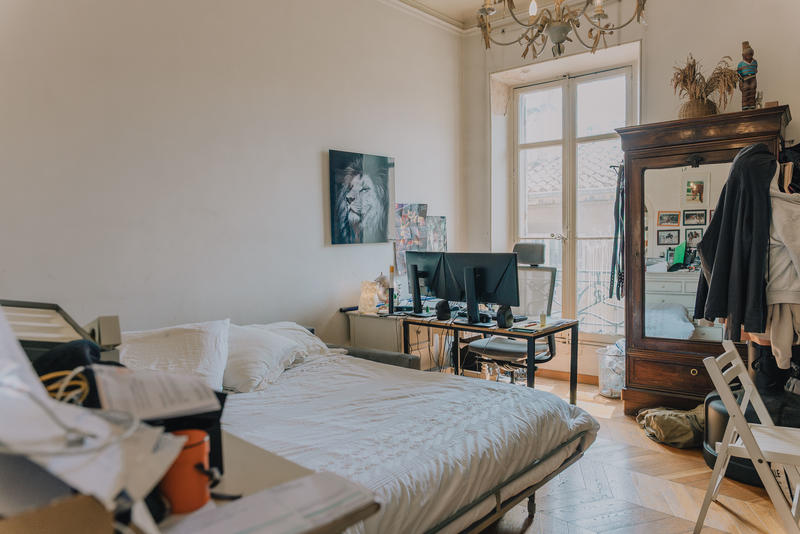 Appartement - 187 m² - 5 pièces