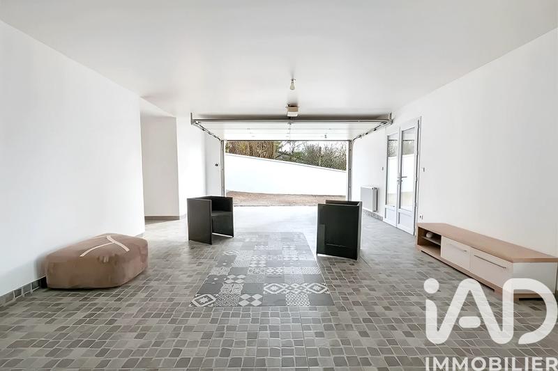 Maison - 200 m² - 7 pièces