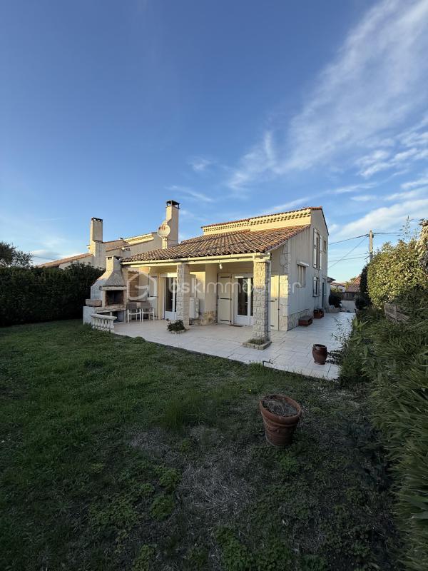 Maison traditionnelle - 170 m² - 7 pièces