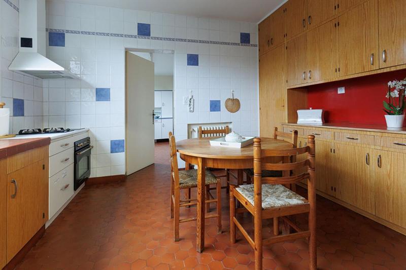 Maison - 341 m² - 12 pièces