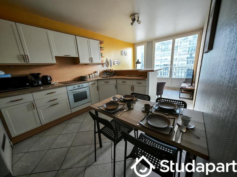 Chambre - 10 m² - 1 pièce