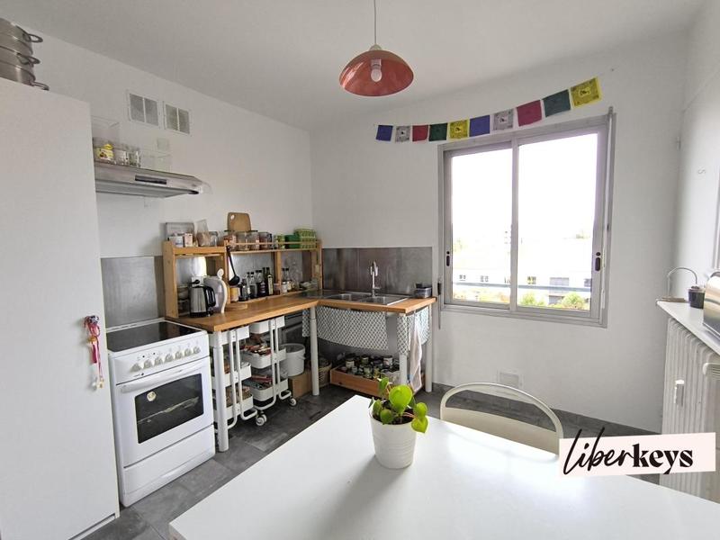 Appartement - 83 m² - 3 pièces