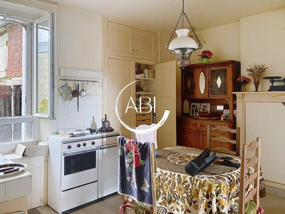 Maison - 105 m² - 5 pièces