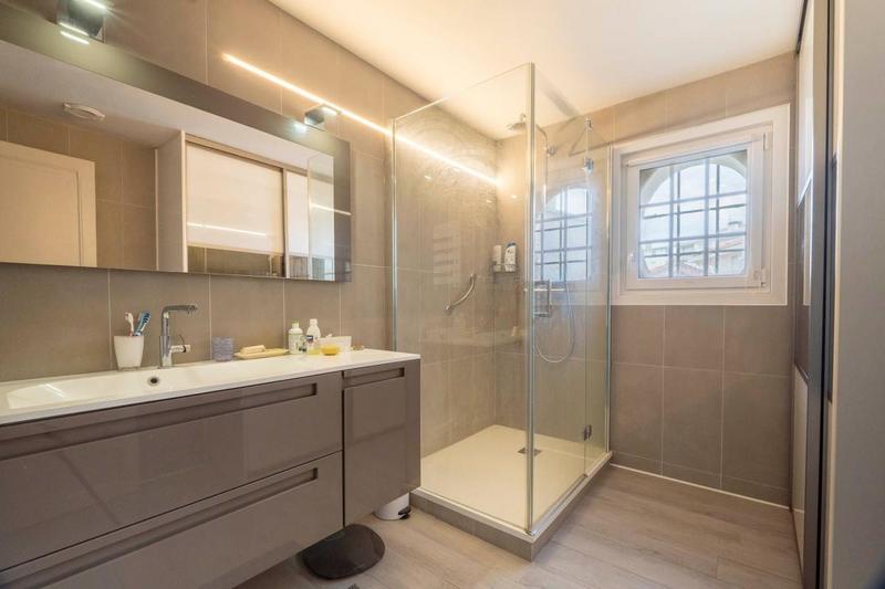 Appartement - 101 m² - 4 pièces