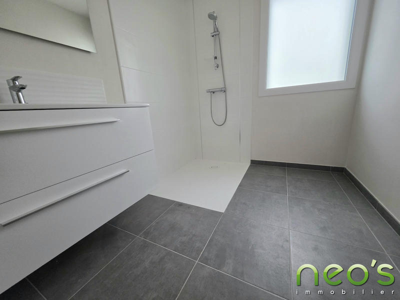 Maison - 92 m² - 4 pièces