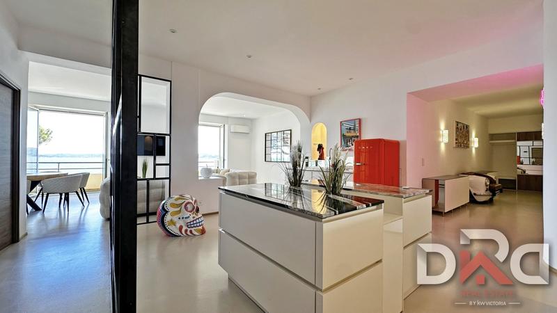 Appartement - 135 m² - 4 pièces