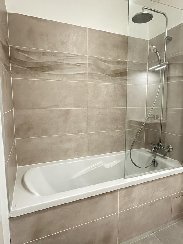 Appartement - 90 m² - 4 pièces