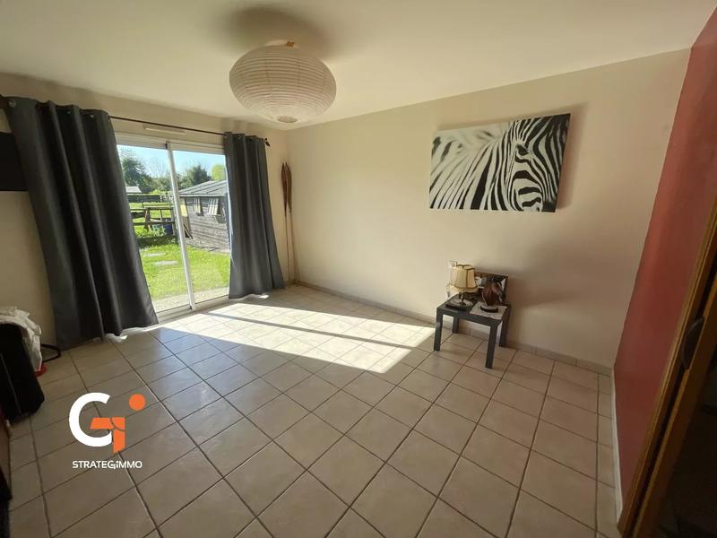 Maison - 220 m² - 8 pièces