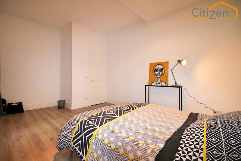 Appartement - 84 m² - 4 pièces