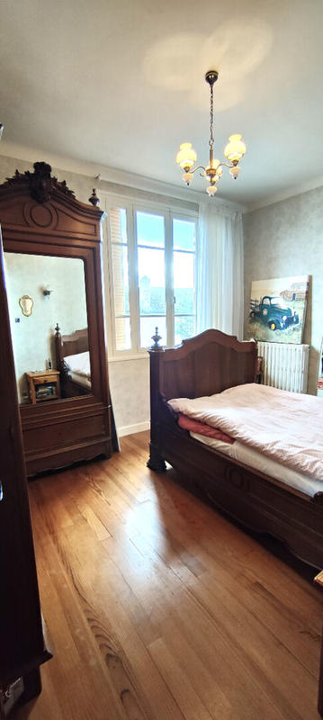 Maison - 147 m² - 5 pièces