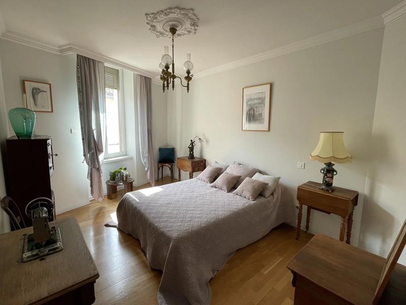 Appartement - 104 m² - 4 pièces