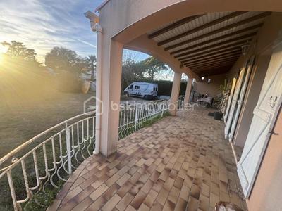 Villa - 140 m² - 5 pièces