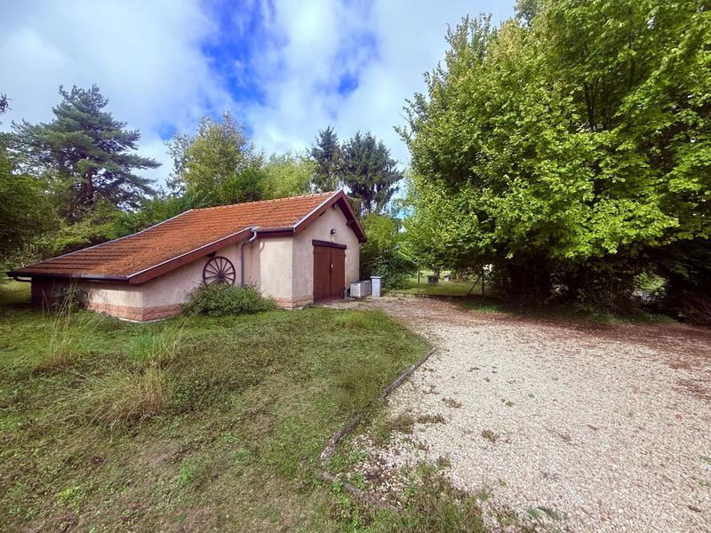 Maison traditionnelle - 156 m² - 6 pièces