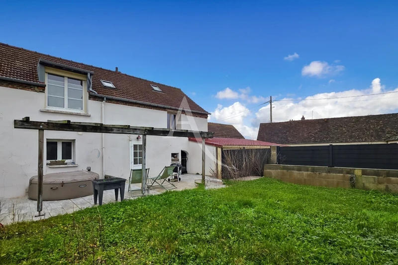 Maison - 76 m² - 3 pièces