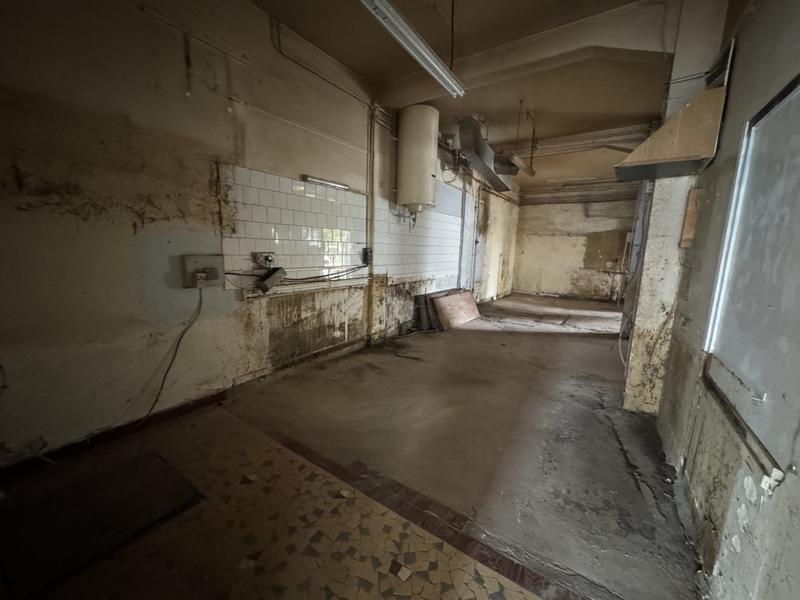 Local commercial - 113 m²