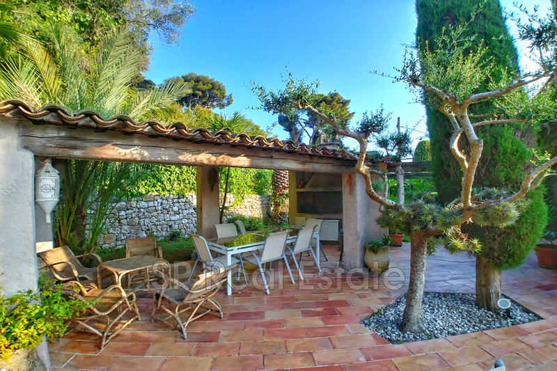 Maison - 175 m² - 6 pièces