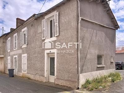 Maison de ville - 84 m² - 4 pièces