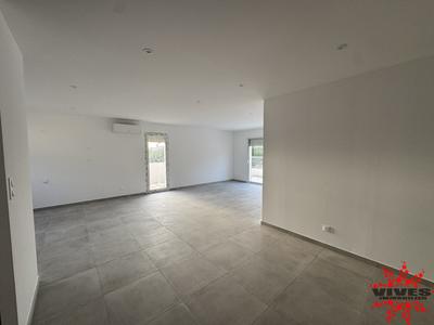 Maison - 103 m² - 4 pièces