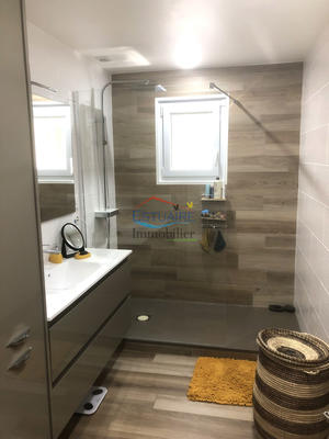 Maison - 122 m² - 5 pièces