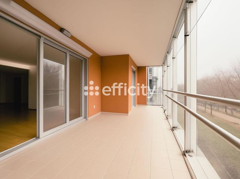 Appartement - 179 m² - 7 pièces