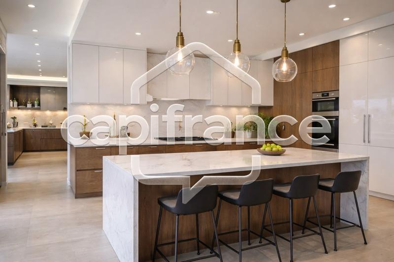 Fonds de commerce - Magasins - 3 110 m²