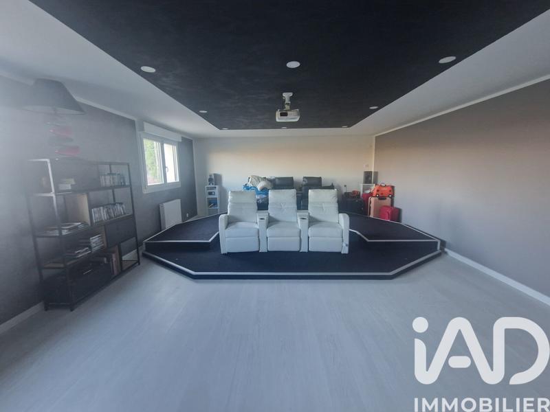 Maison - 515 m² - 16 pièces