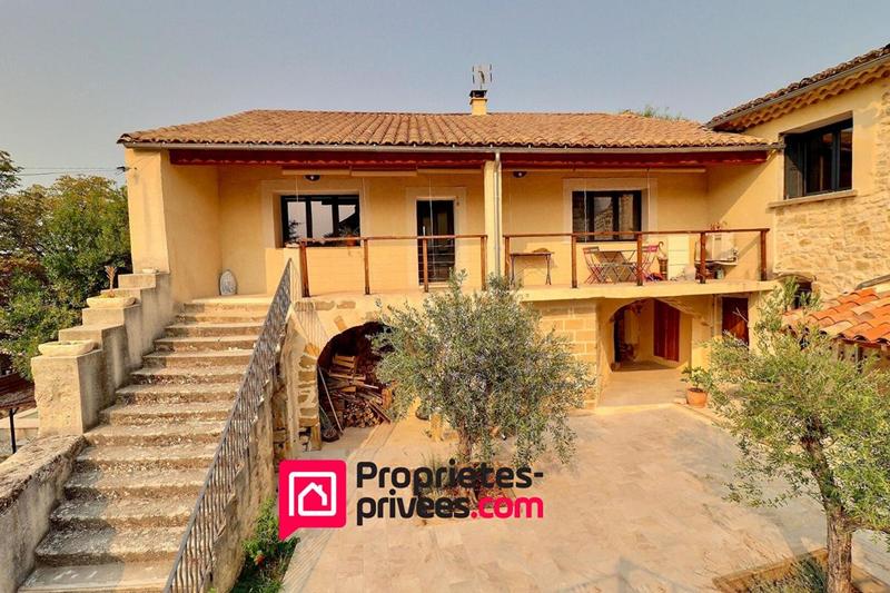 Maison de village - 140 m² - 8 pièces