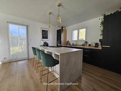 Maison - 94 m² - 4 pièces