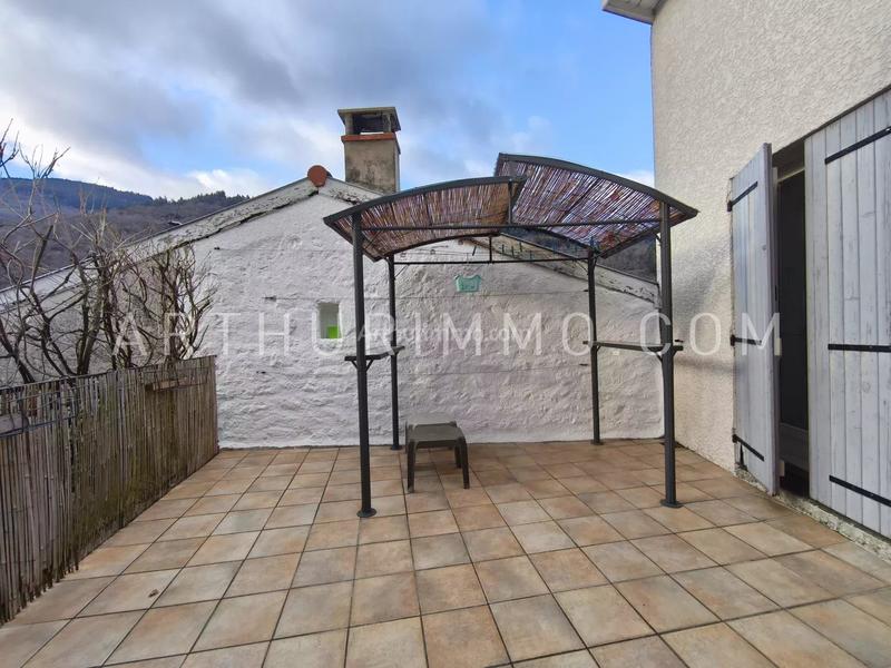 Maison - 151 m² - 4 pièces