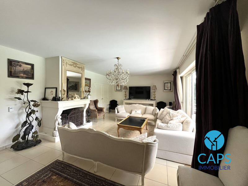 Villa - 168 m² - 5 pièces