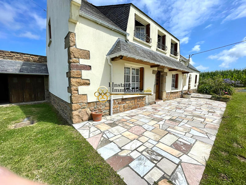 Maison - 110 m² - 6 pièces