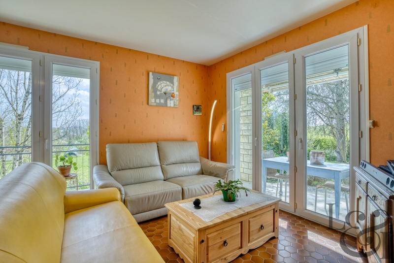 Maison - 195 m² - 6 pièces