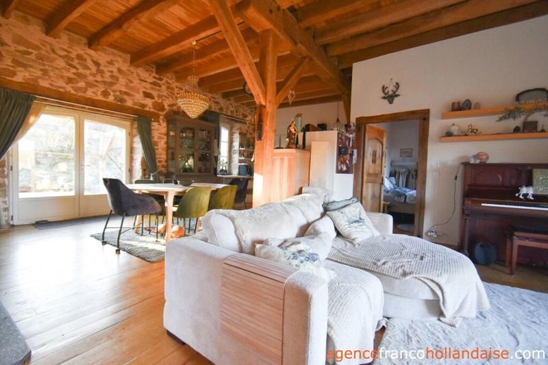 Moulin - 355 m² - 10 pièces