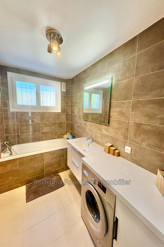 Appartement - 103 m² - 5 pièces