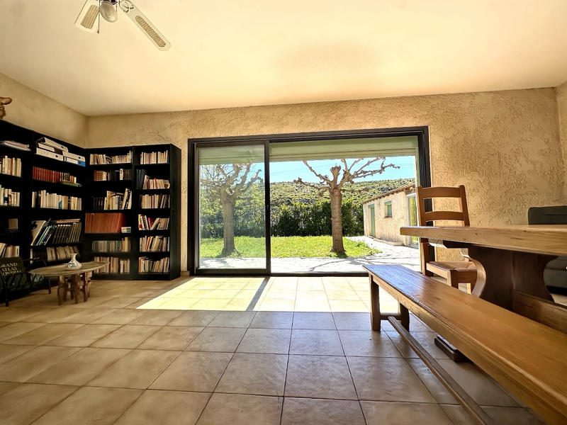 Maison - 200 m² - 4 pièces