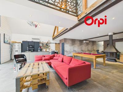 Maison de ville - 290 m² - 6 pièces