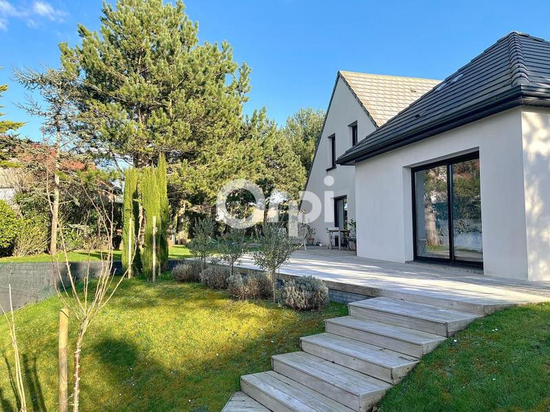 Maison - 170 m² - 5 pièces