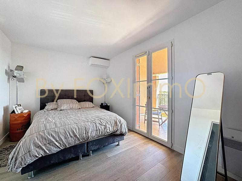 Appartement - 70 m² - 4 pièces