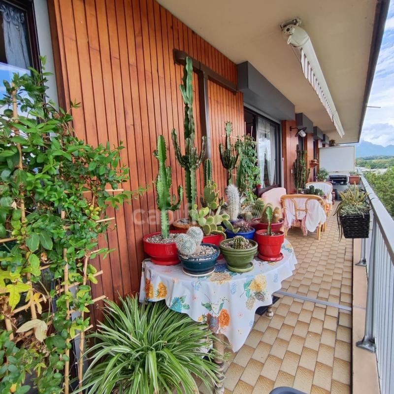 Appartement - 80 m² - 4 pièces