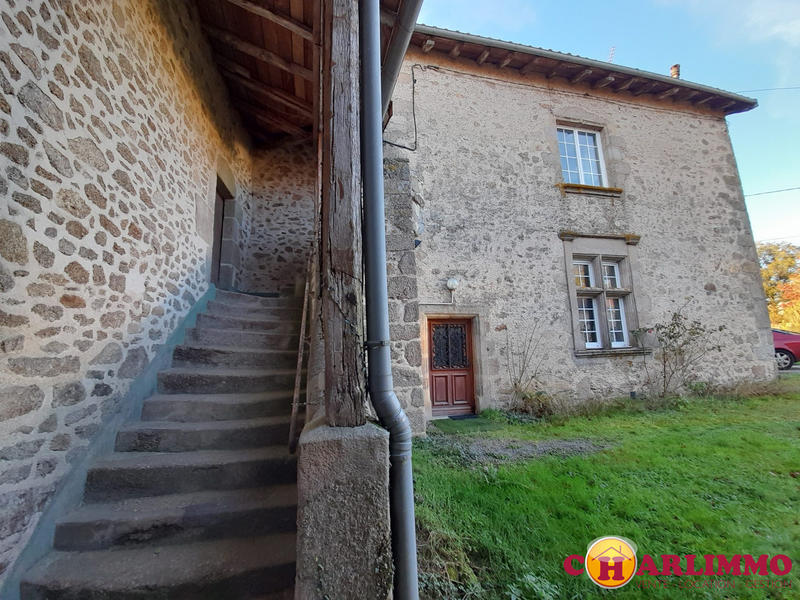 Appartement - 94 m² - 6 pièces