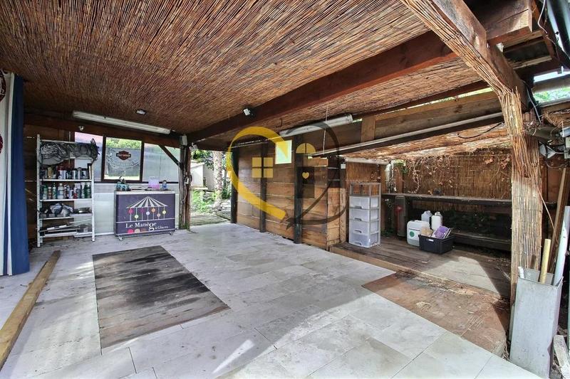 Maison - 95 m² - 6 pièces